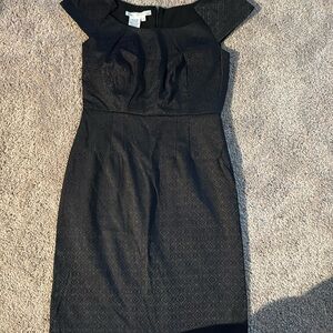 🔥5 for $10 Maggy London Black Textured Dress